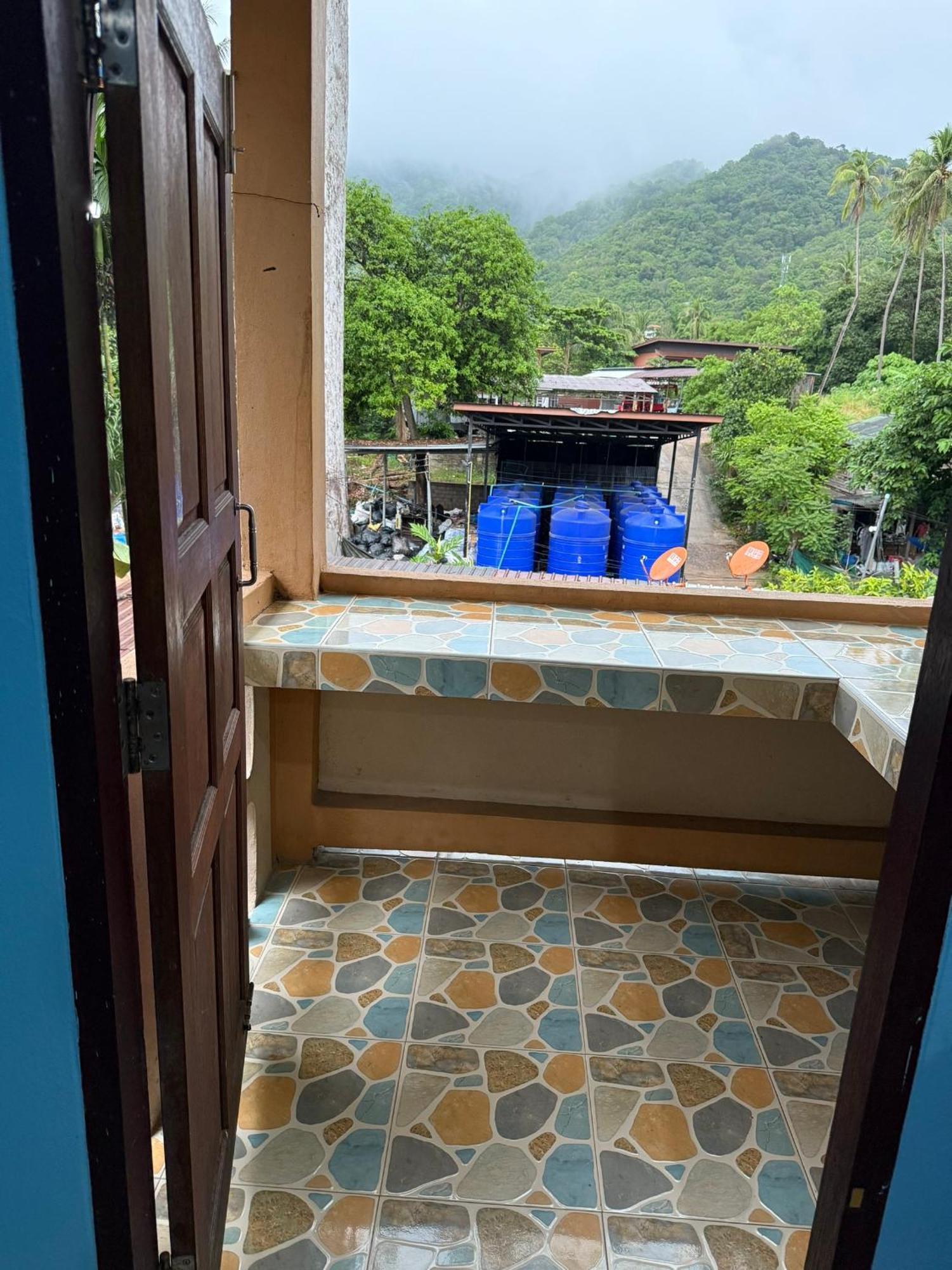 P'Un House Hotel Koh Tao Eksteriør billede